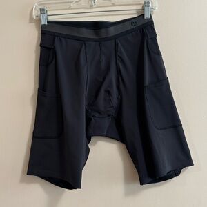 Lululemon Sz L Men’s Cycling Shorts Black